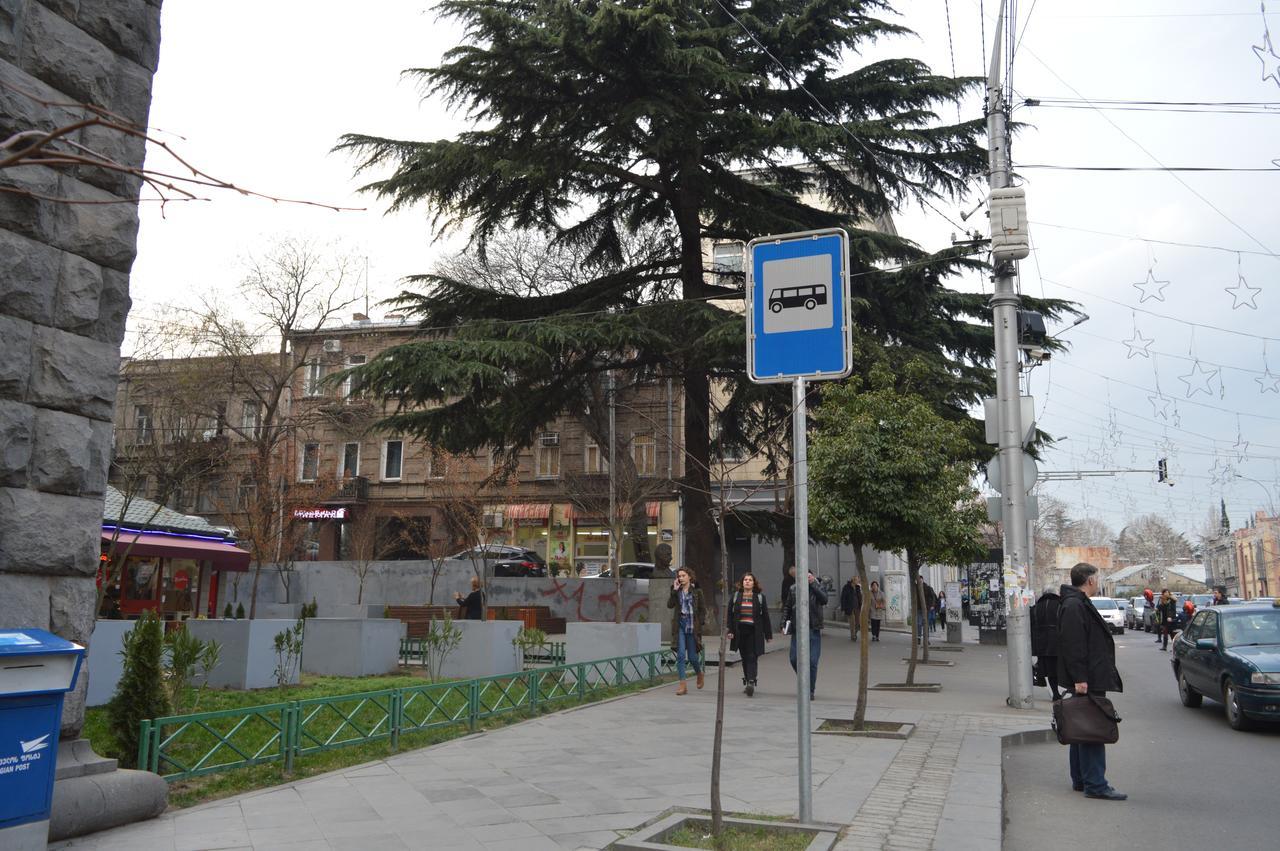 Amoun Hostel Τυφλίδα Εξωτερικό φωτογραφία