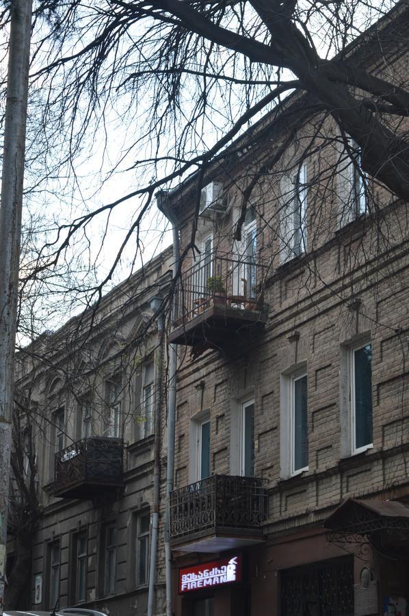 Amoun Hostel Τυφλίδα Εξωτερικό φωτογραφία
