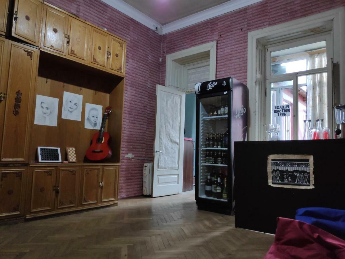 Amoun Hostel Τυφλίδα Εξωτερικό φωτογραφία